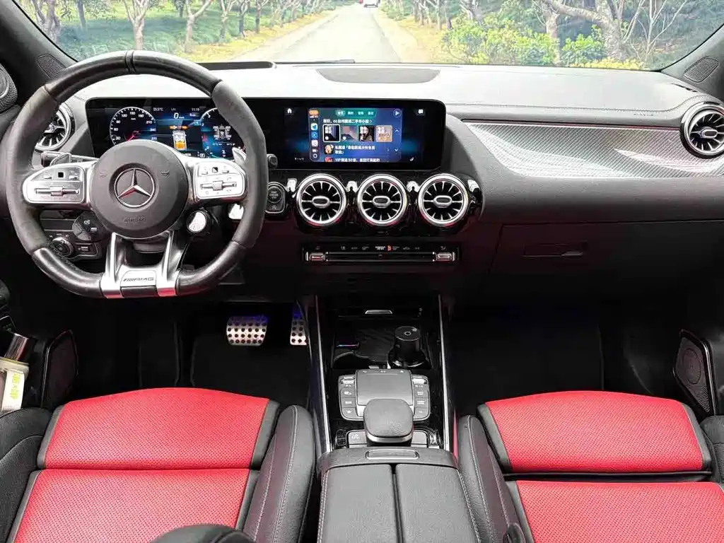 Mercedes-Benz GLA AMG — миниатюра 6