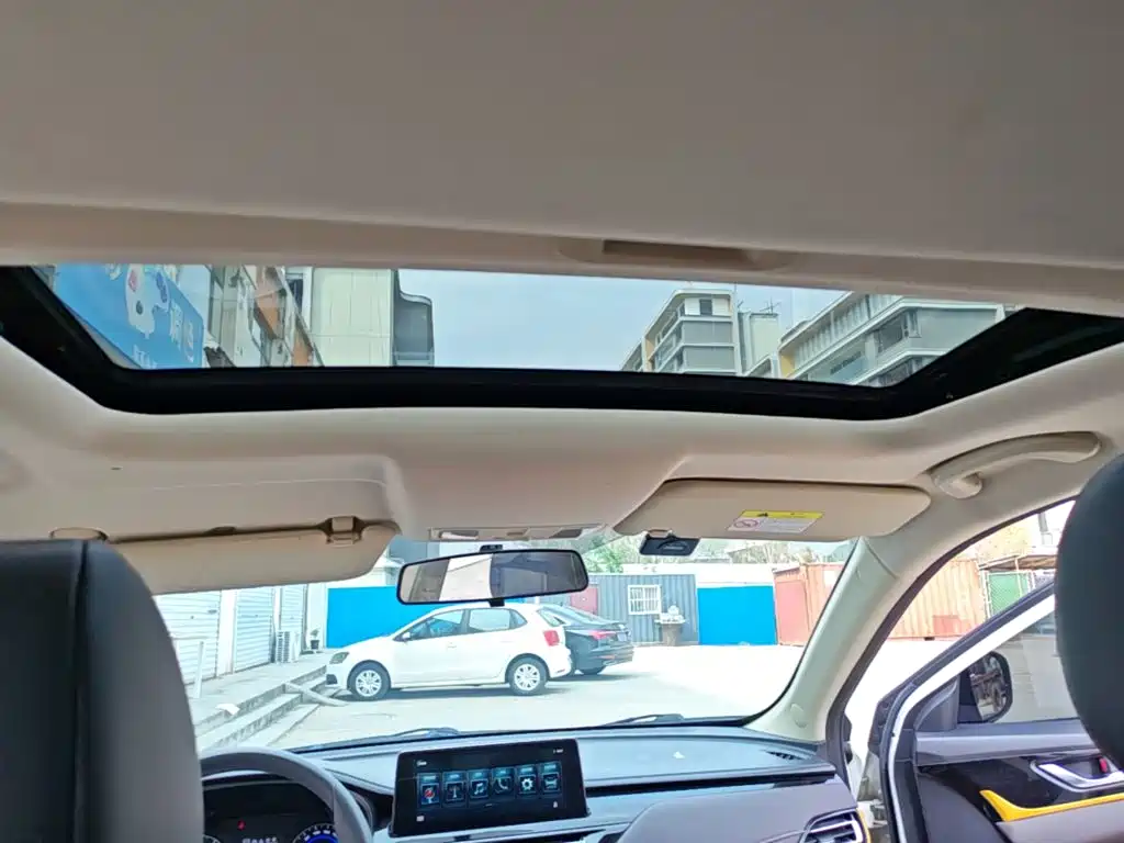 Changan Eado DT — миниатюра 18