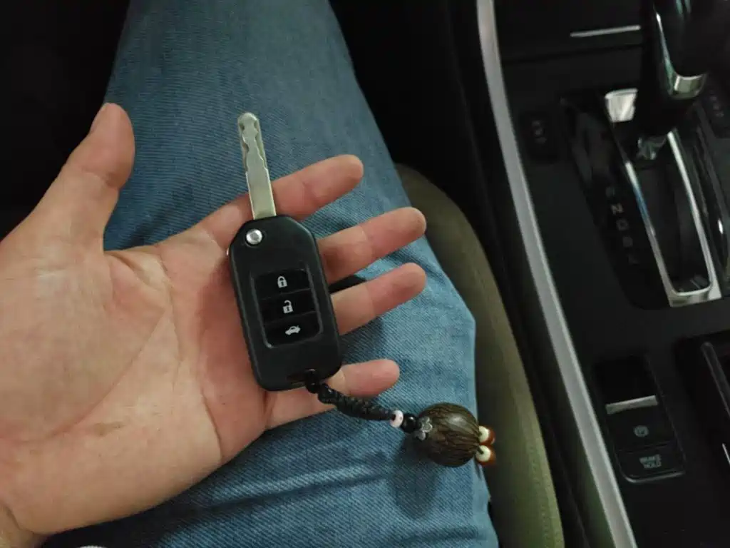 Honda Accord — миниатюра 11