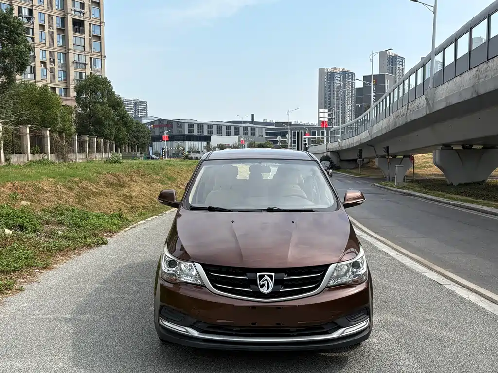 Baojun 730 — миниатюра 2