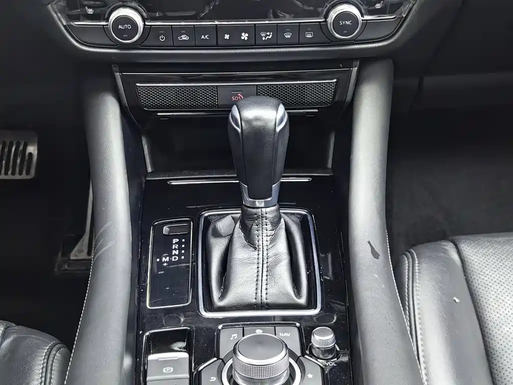 Mazda Atenza — миниатюра 13