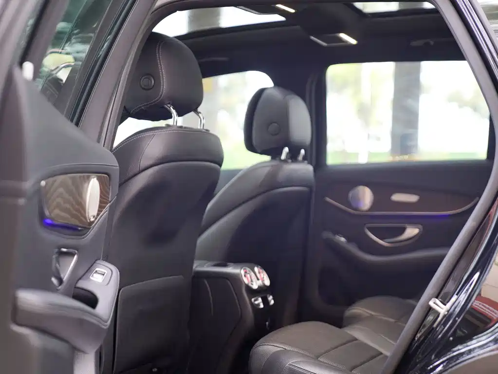 Mercedes-Benz GLC — миниатюра 9