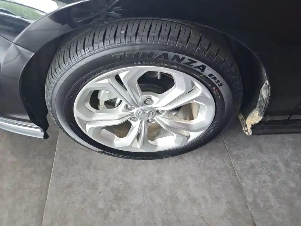 Honda Accord — миниатюра 23
