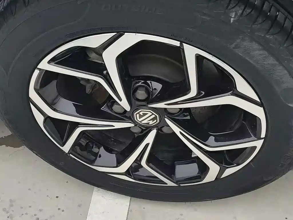 MG MG5 — миниатюра 8