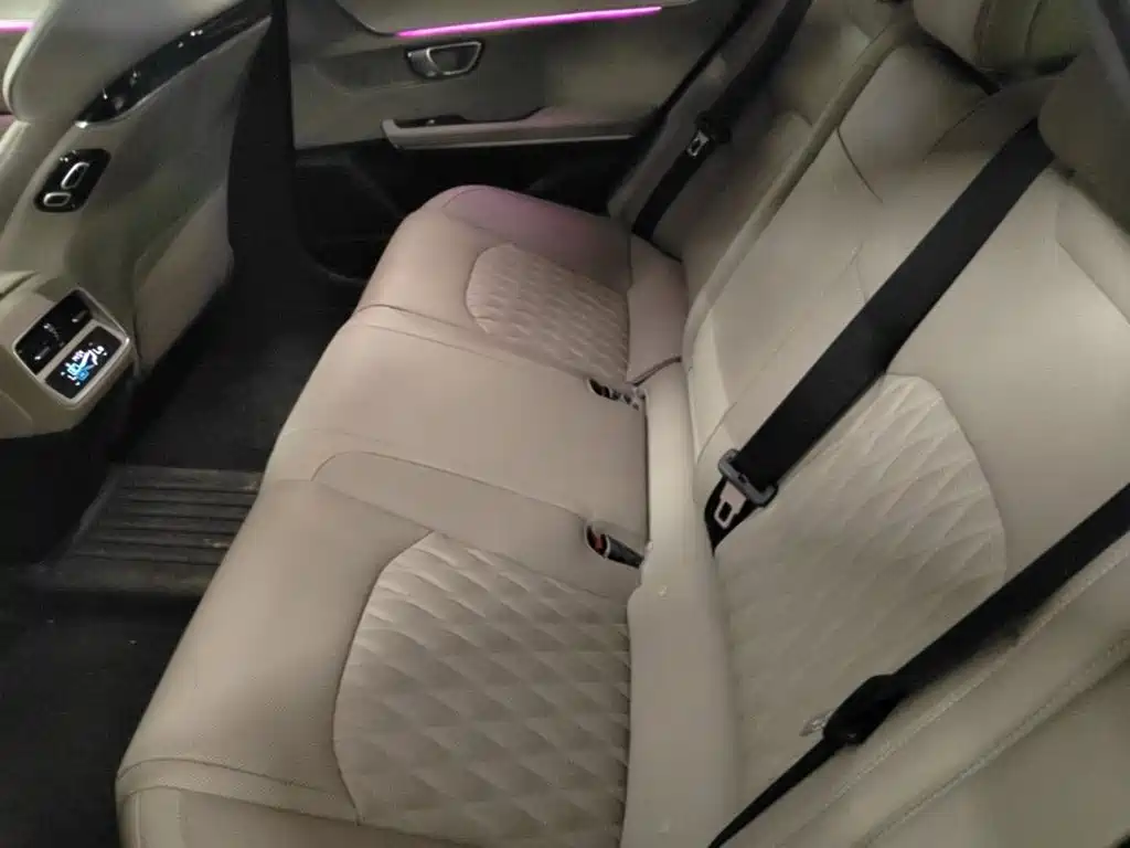 BYD Han — миниатюра 19