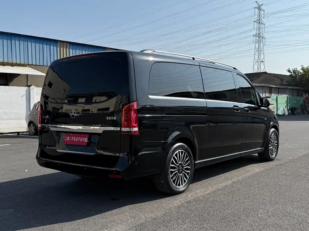 MERCEDES-BENZ V CLASS