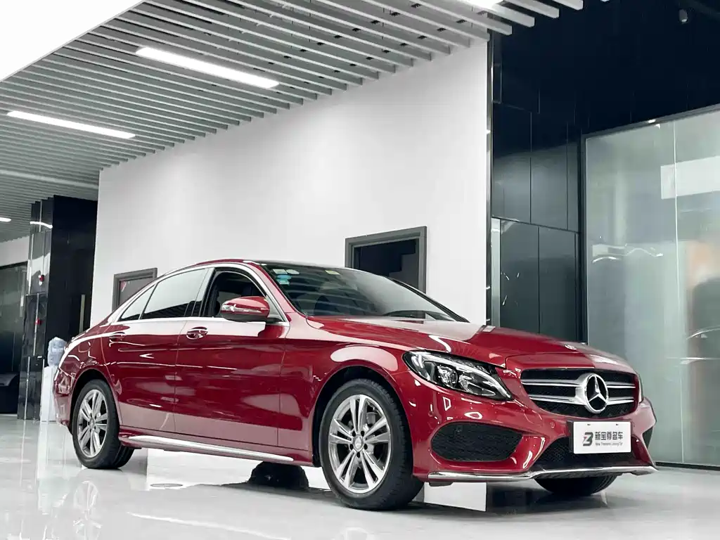 Mercedes-Benz C-Class — миниатюра 3
