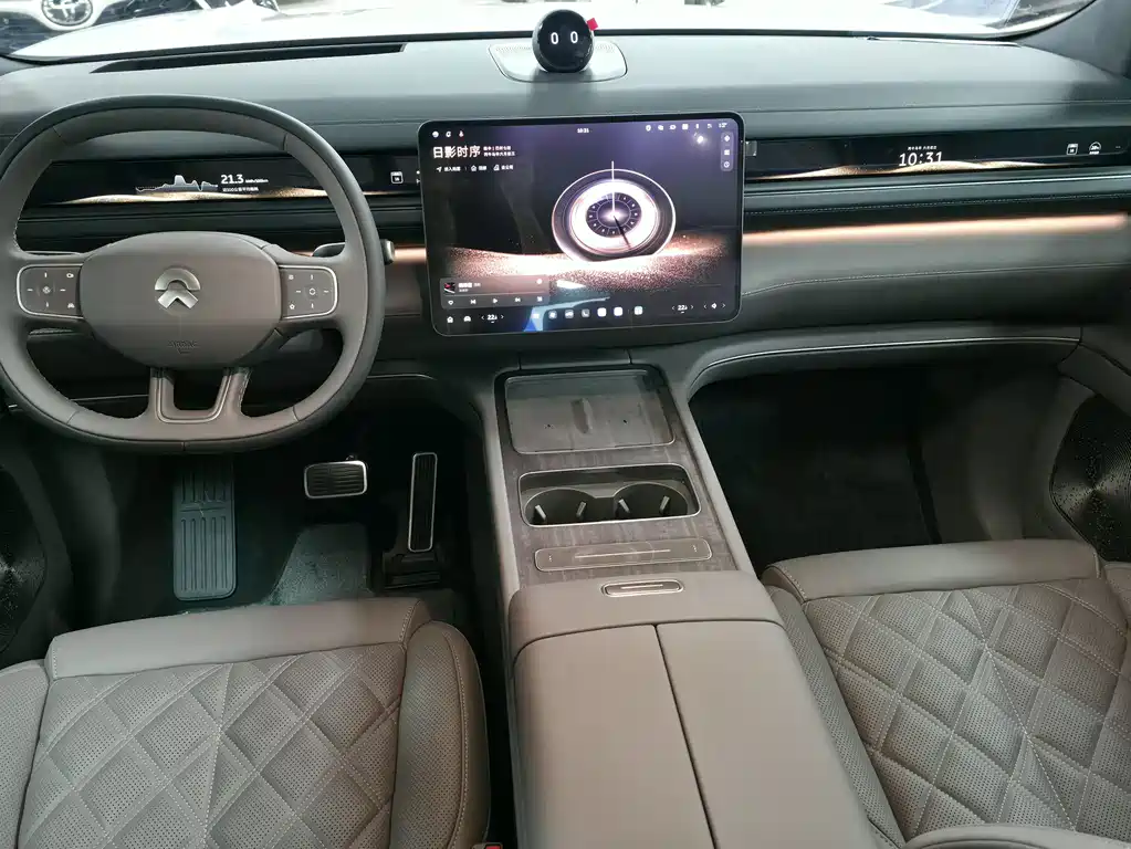 NIO ES8 2026 мест Executive Luxury