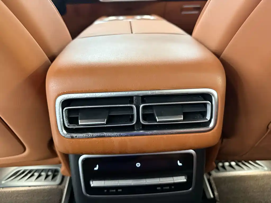 Li Auto Li L7 — миниатюра 16