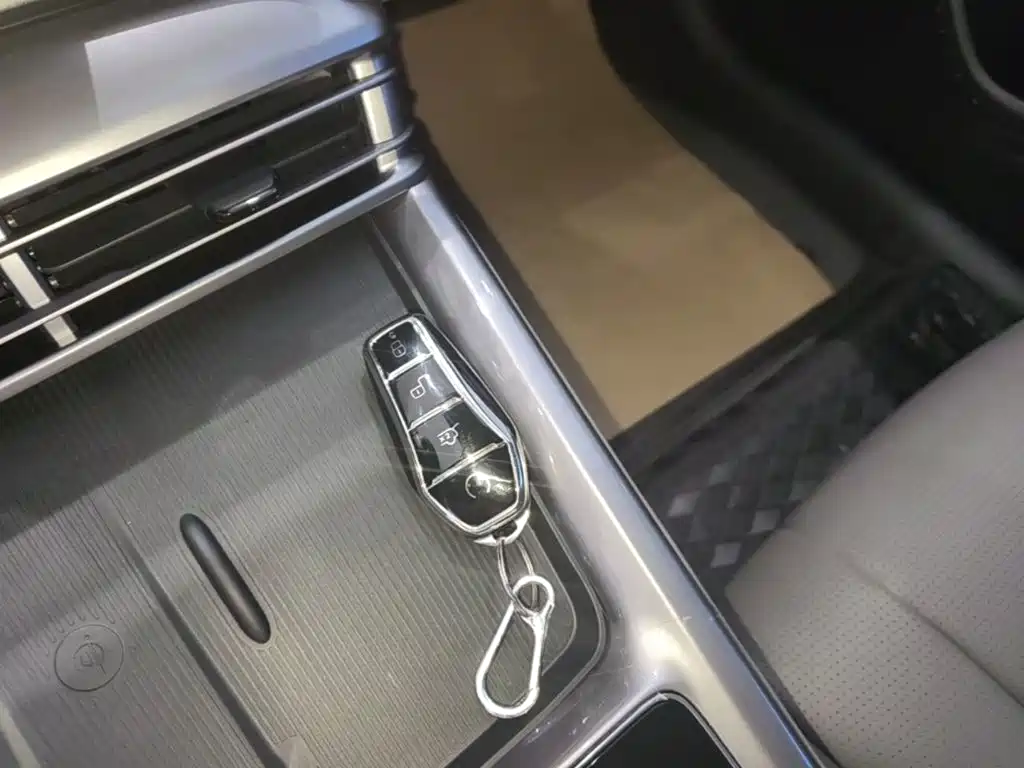 BYD Seal 07 DM-i — миниатюра 9