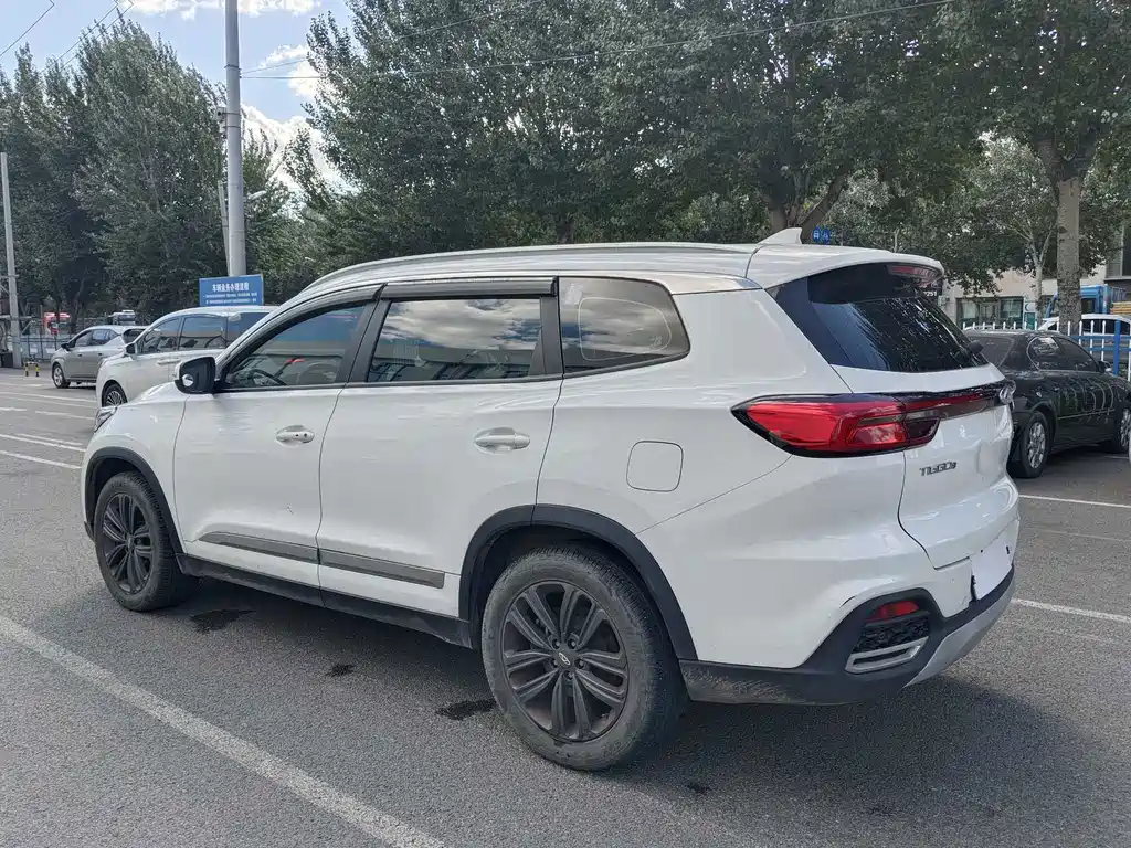 Chery Tiggo 8 — миниатюра 6
