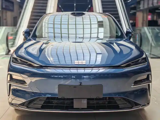 2025 Geely Galaxy Xingyao 8