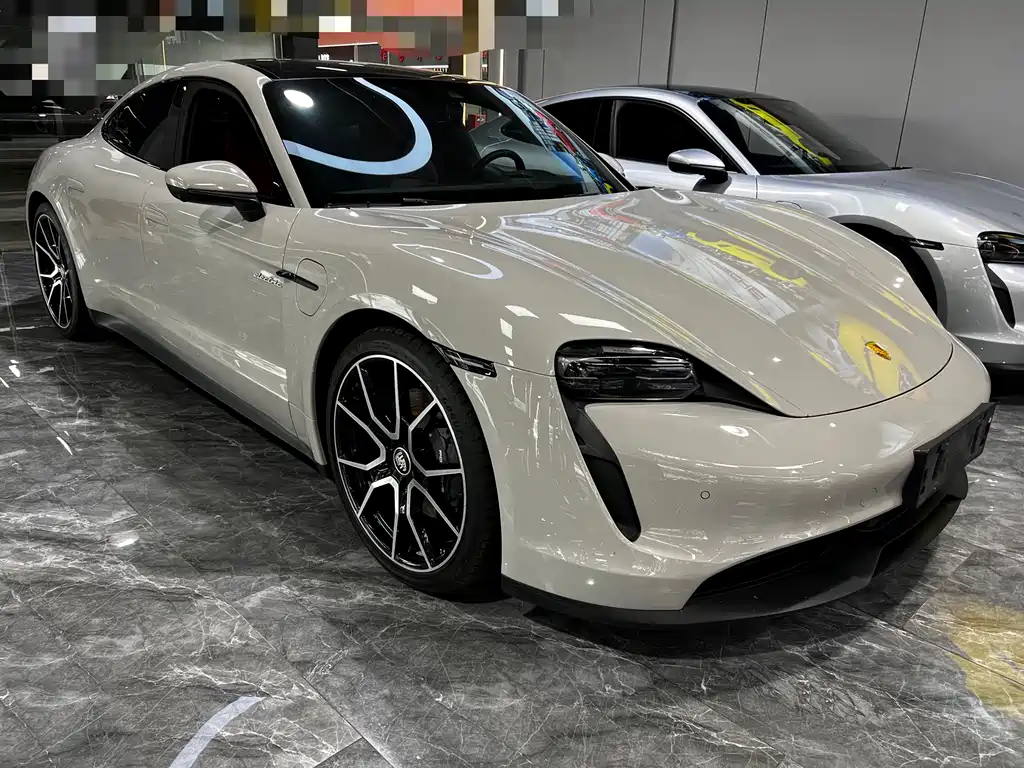 Porsche Taycan — миниатюра 3