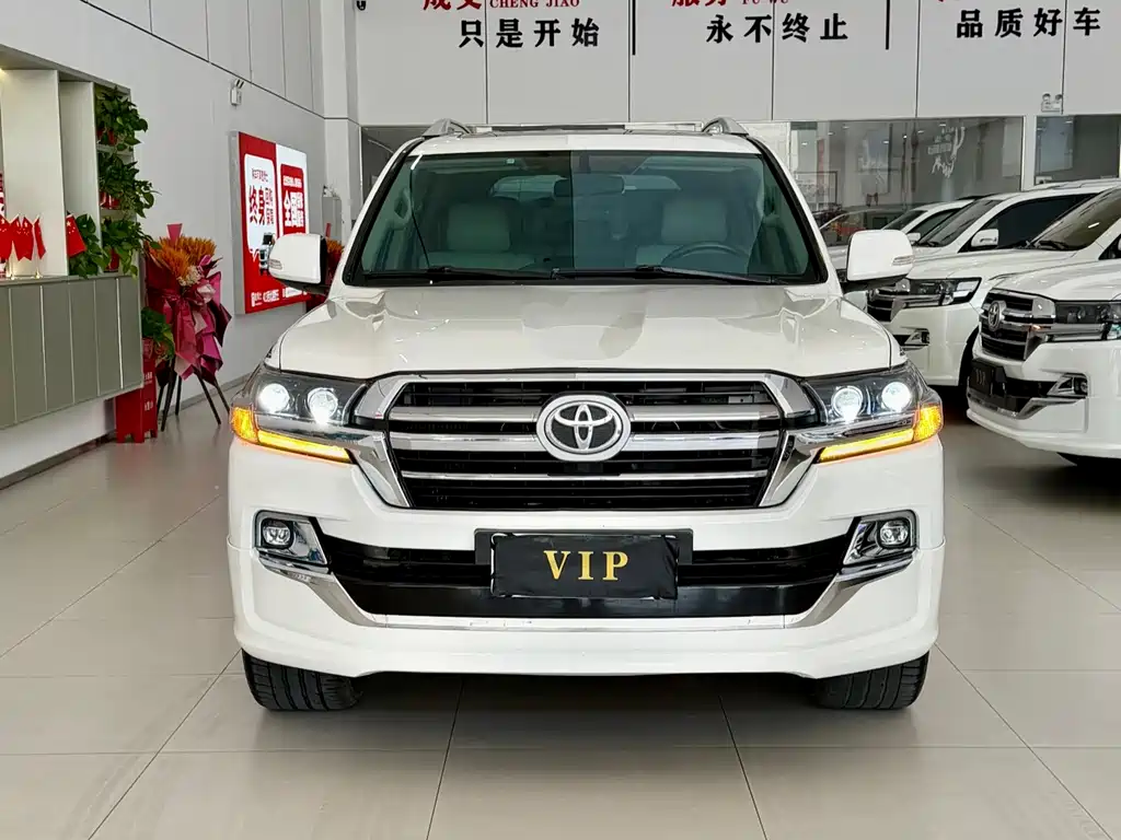 Toyota Land Cruiser — миниатюра 2