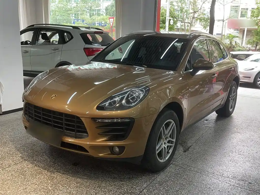 Porsche Macan 2015