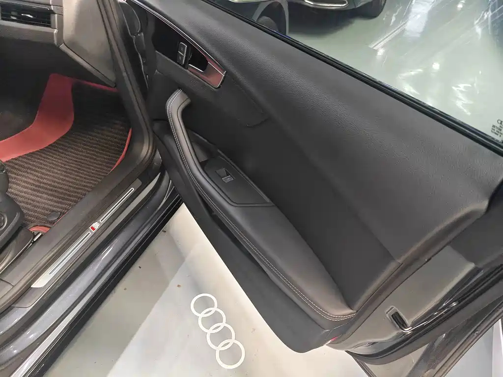Audi A4L — миниатюра 20