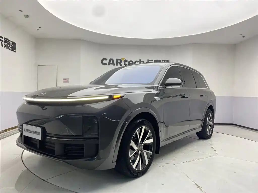 Li Auto L8