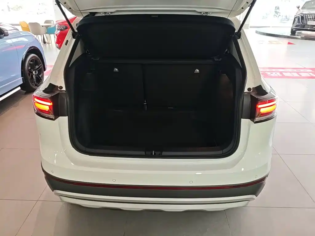 Volkswagen Tharu — миниатюра 19