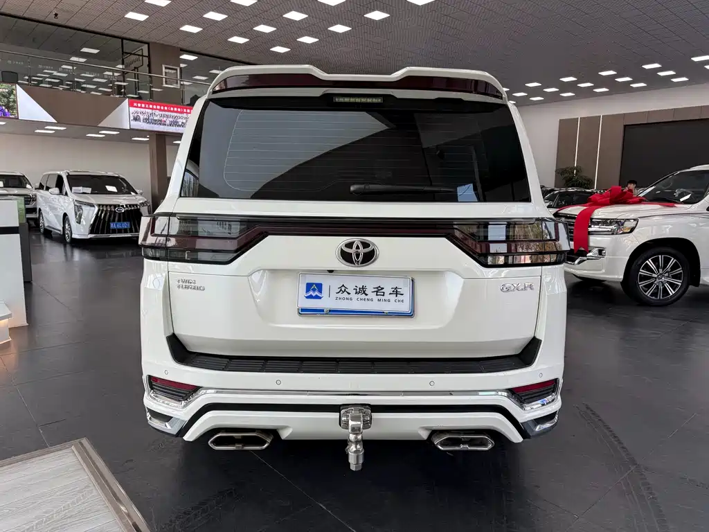 Toyota Land Cruiser — миниатюра 9