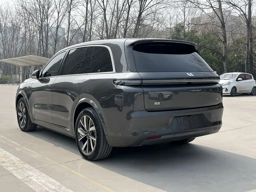 Li Auto IDEAL L8