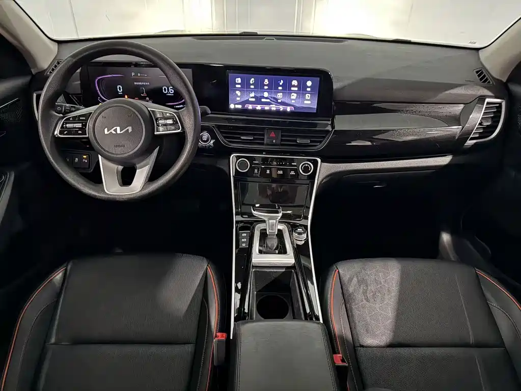 Kia Seltos — миниатюра 11