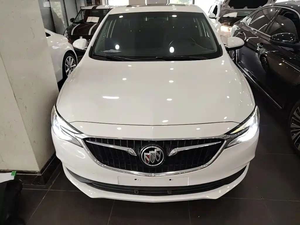 Buick Excelle — миниатюра 3