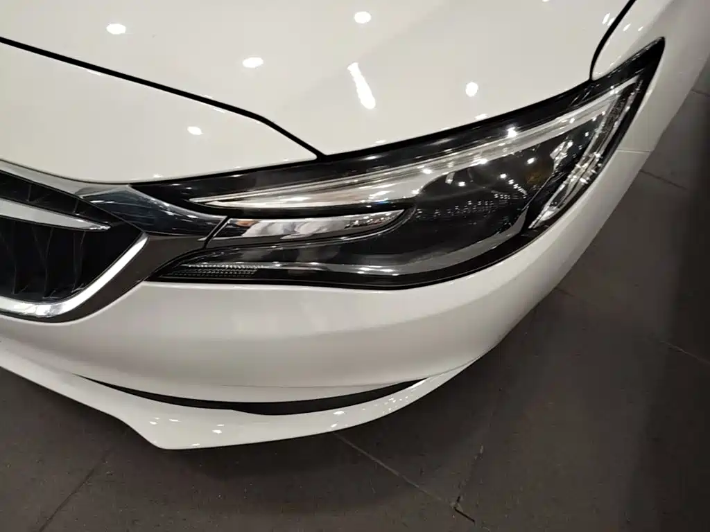 Buick Excelle — миниатюра 24