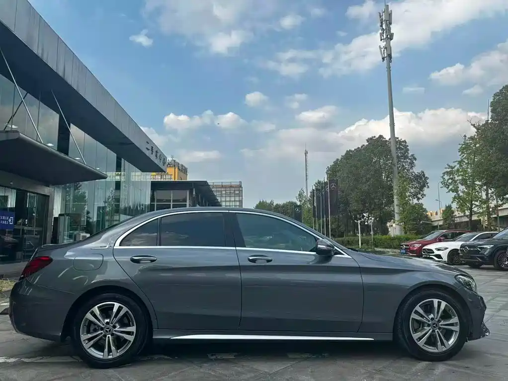 Mercedes-Benz C-Class C 2018 C 200 L Sport