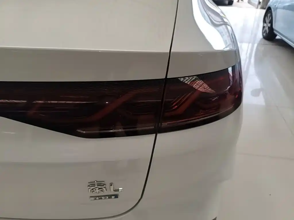BYD Qin L — миниатюра 8