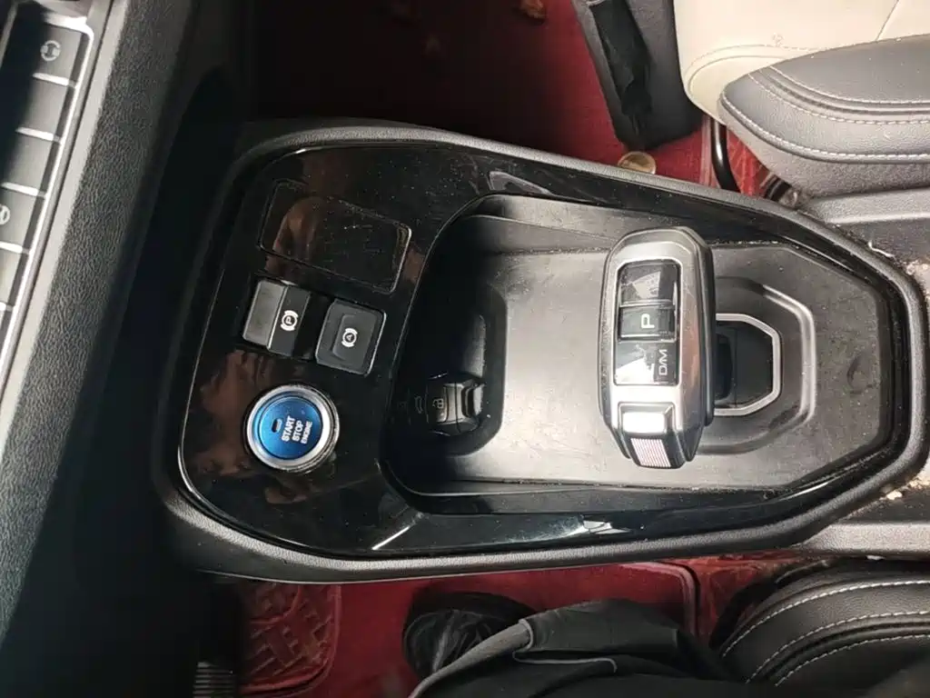 Haval H2s — миниатюра 14