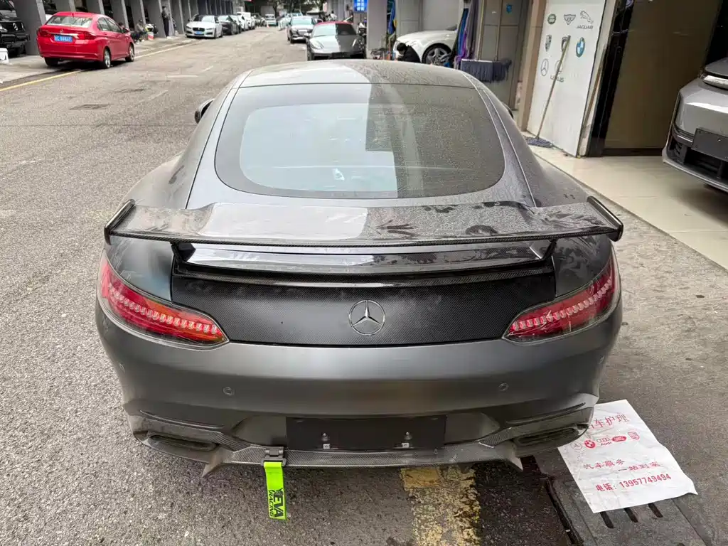 MERCEDES-BENZ AMG GT