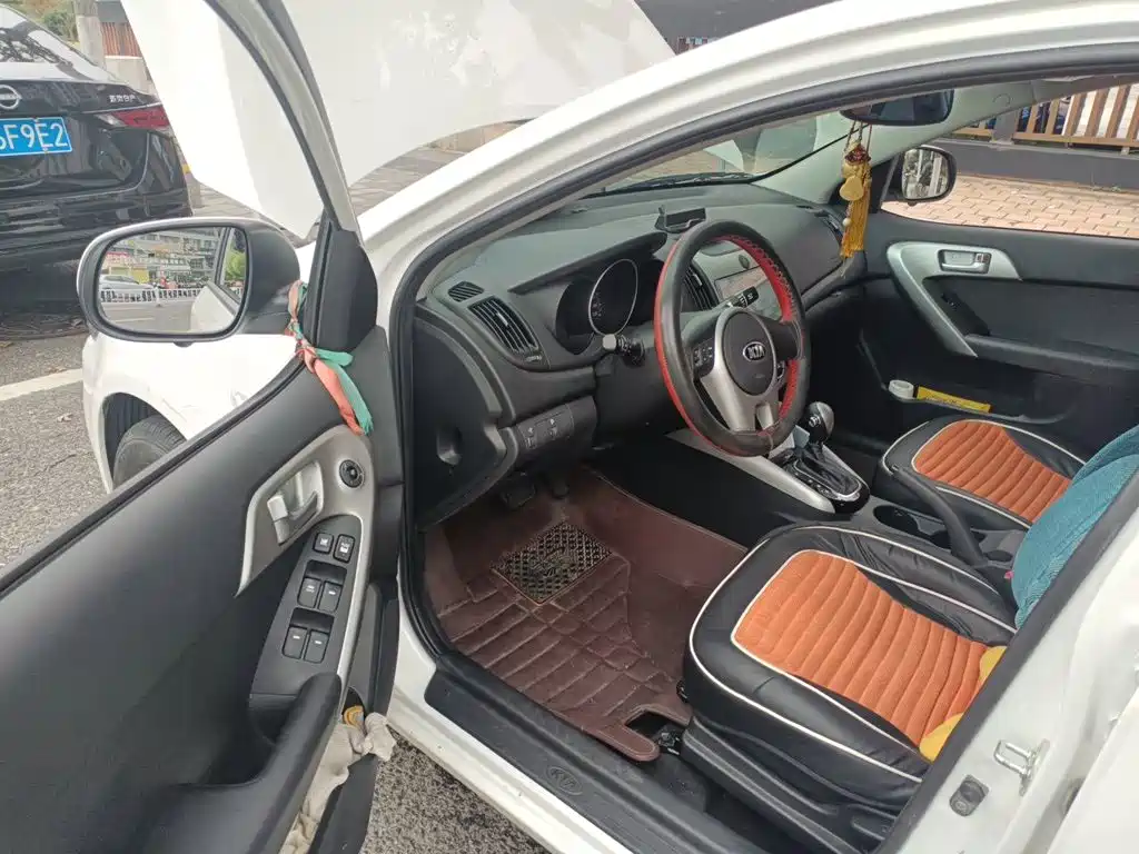 Kia Forte — миниатюра 14