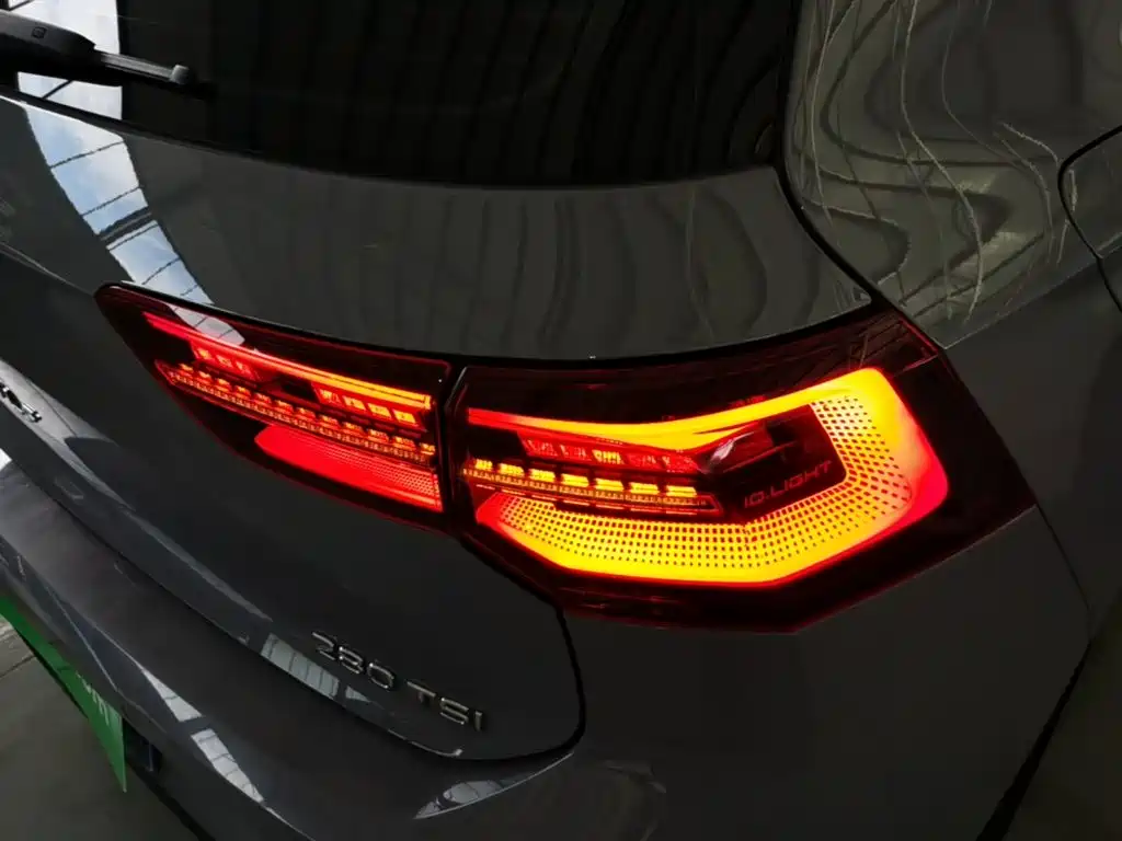 Volkswagen Golf — миниатюра 8