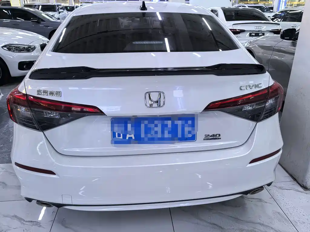 Honda Civic — миниатюра 5