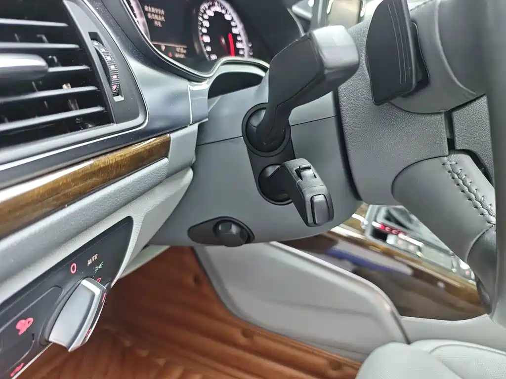 Audi A6L — миниатюра 11