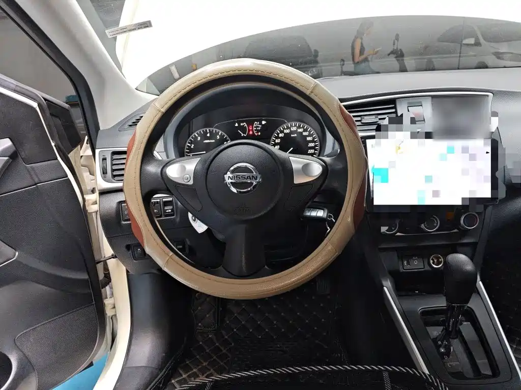 Nissan Sylphy — миниатюра 6