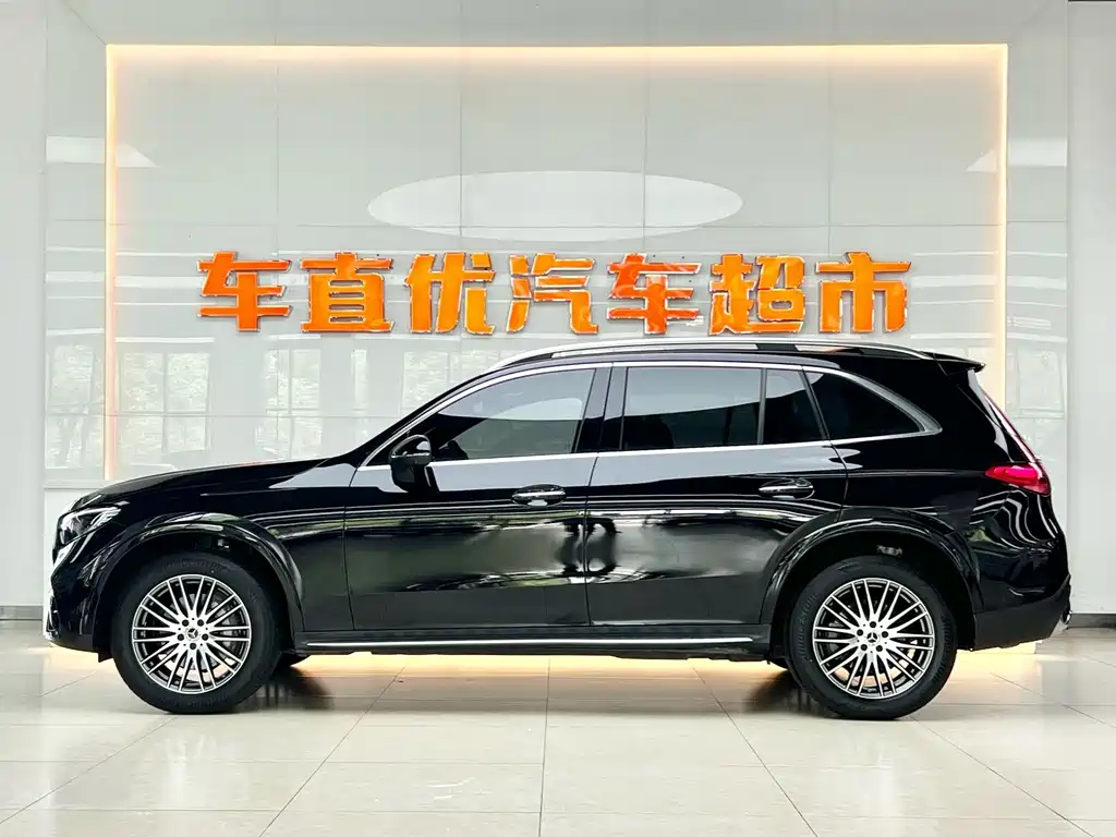 Mercedes-Benz GLC 2025 GLC 300 L 4MATIC 5 мест