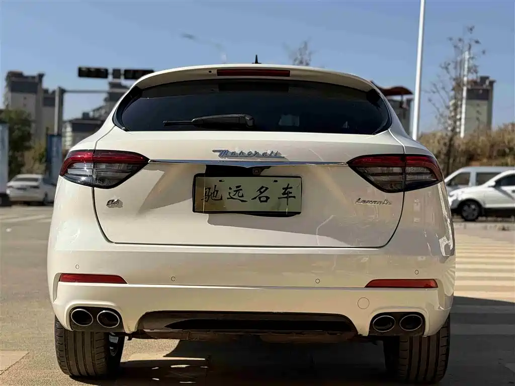 MASERATI LEVANTE