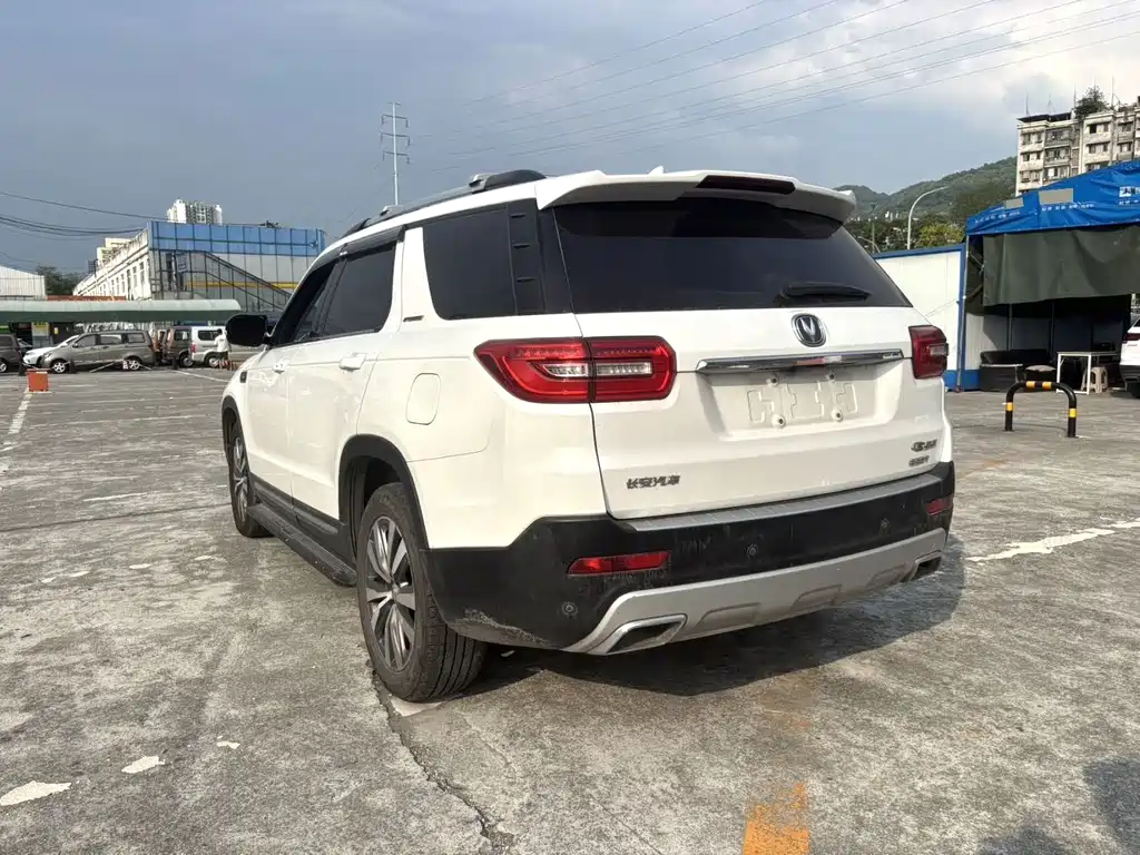 Changan CS95 — миниатюра 7