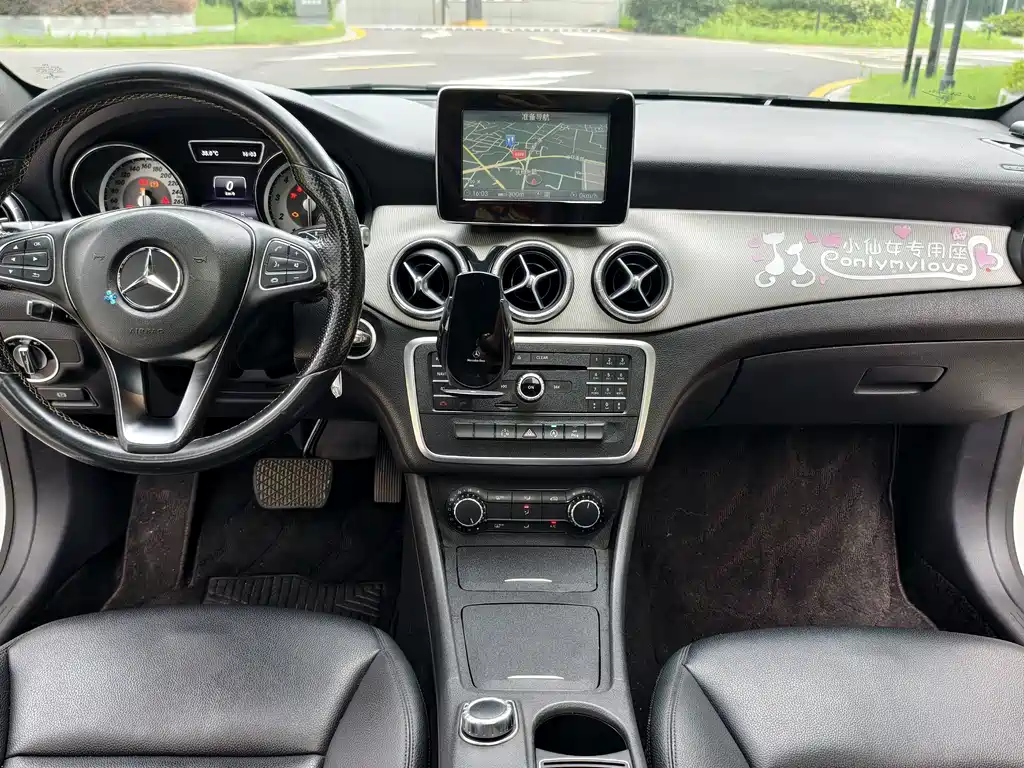 Mercedes-Benz CLA (Import) — миниатюра 11