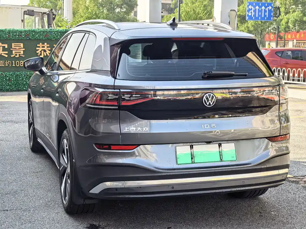 Volkswagen ID.6 X — миниатюра 7