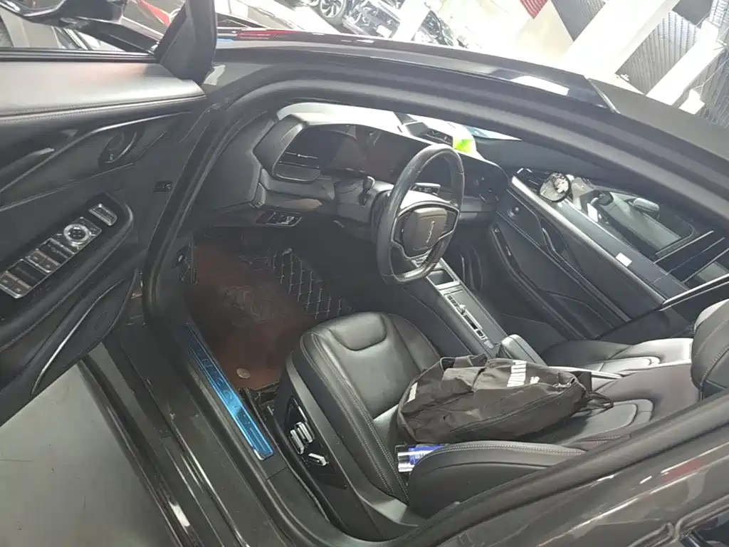 Lincoln Z — миниатюра 16