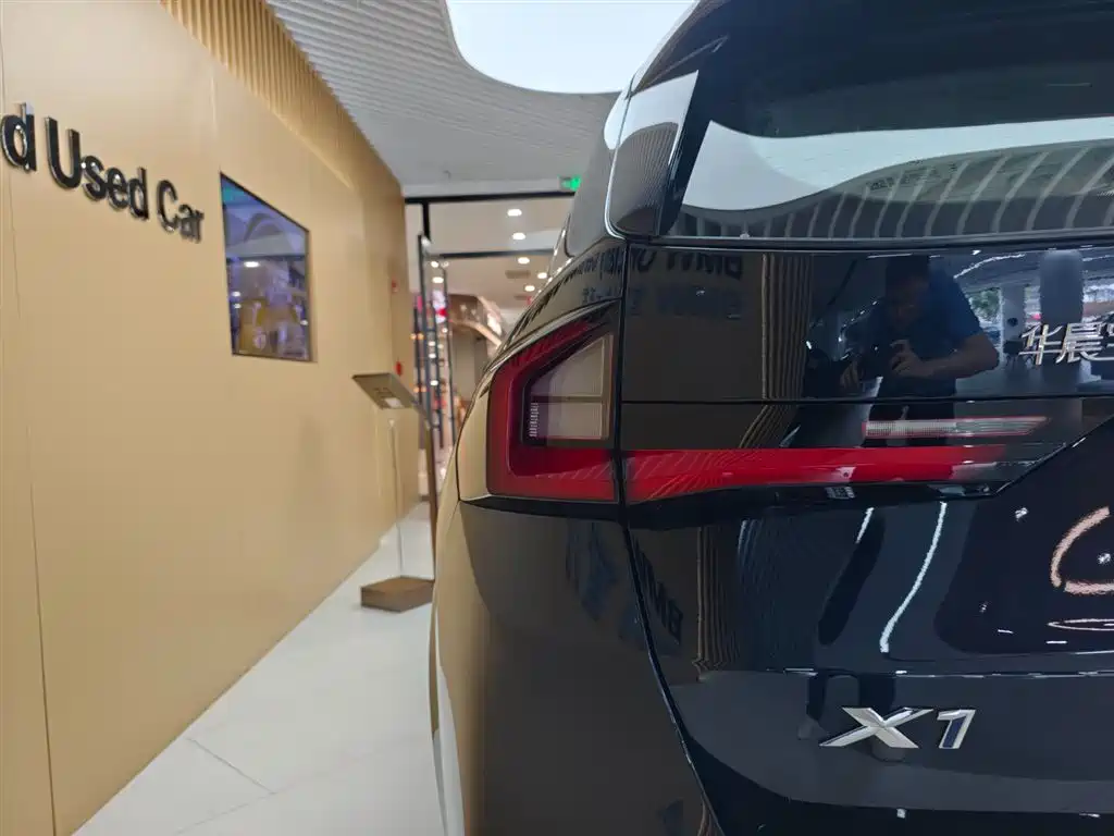 BMW X1 — миниатюра 10