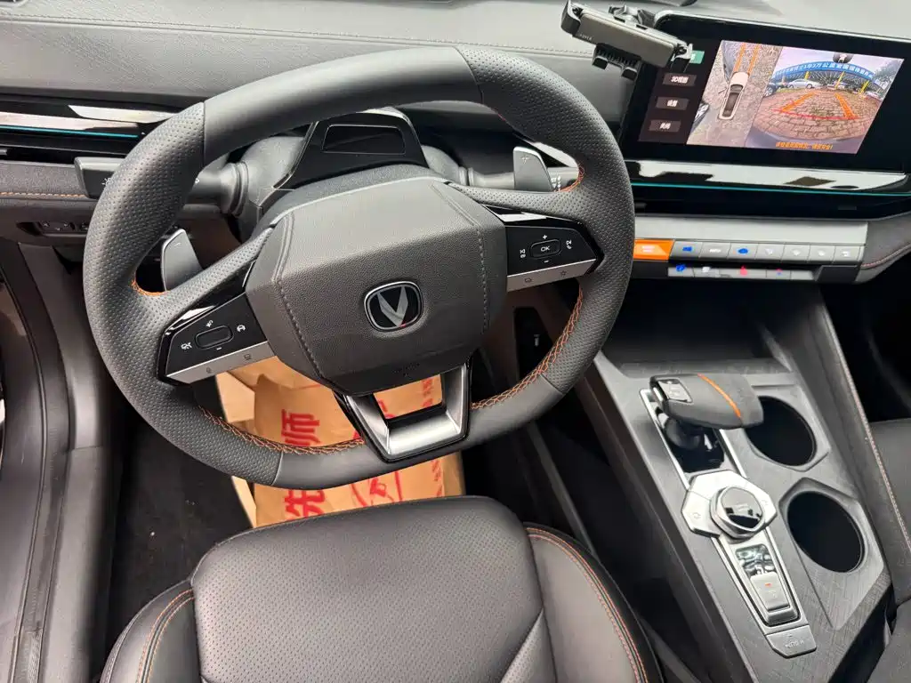 Changan UNI-V — миниатюра 7