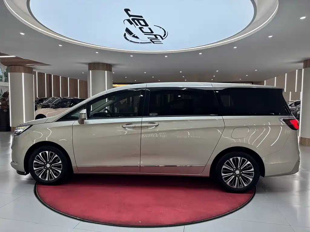 Buick GL8 2020 ES 653T Flagship