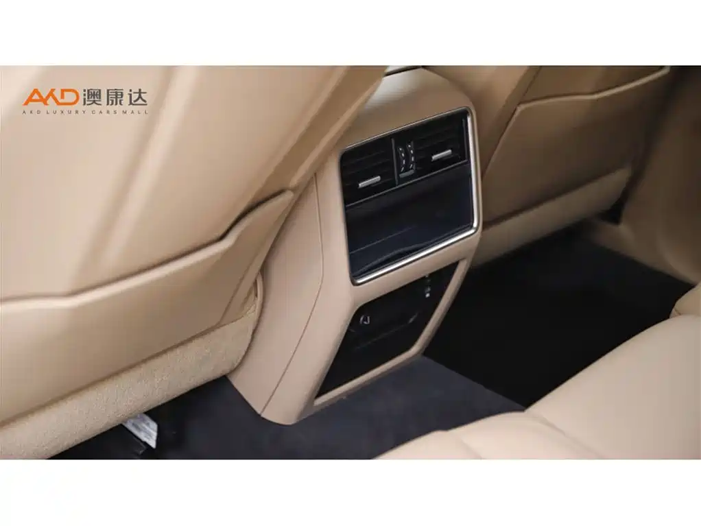 Porsche Cayenne — миниатюра 9