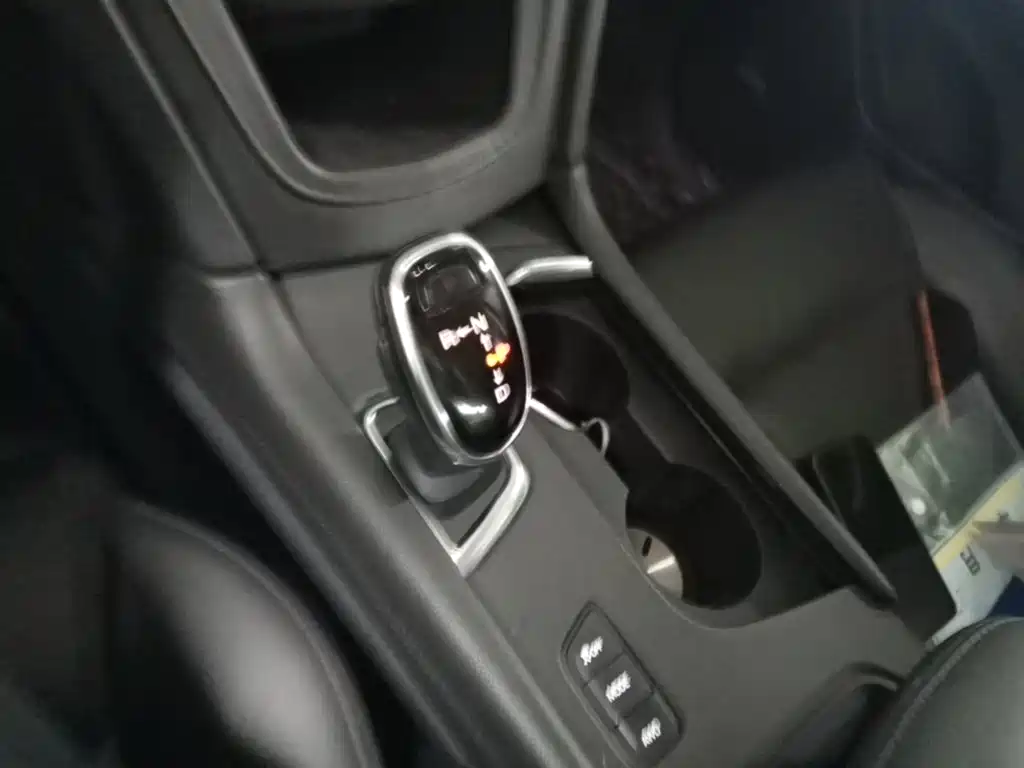 Cadillac XT5 — миниатюра 14