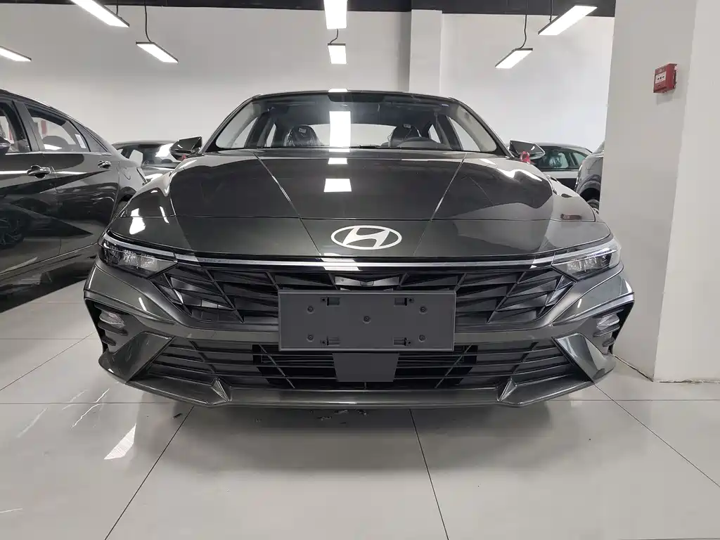 Hyundai Elantra 2023 1.5L CVT GLX Elite