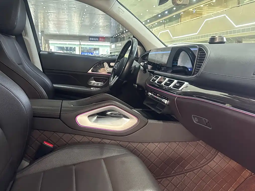 Mercedes-Benz GLE (Import) — миниатюра 5