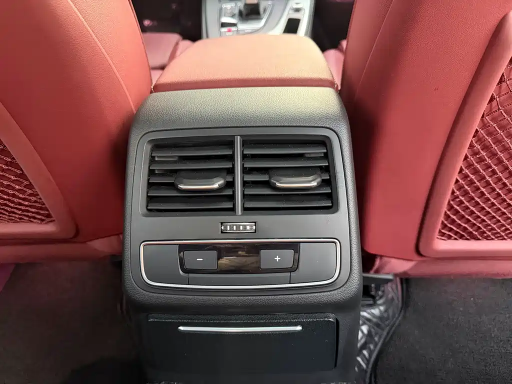 Audi A4L — фотографии объявления, Фото 12